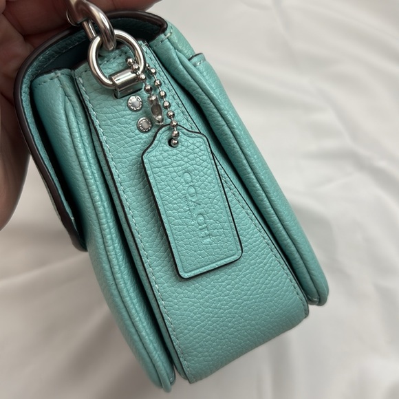 Coach Cassie 19 - Picture 3 of 10